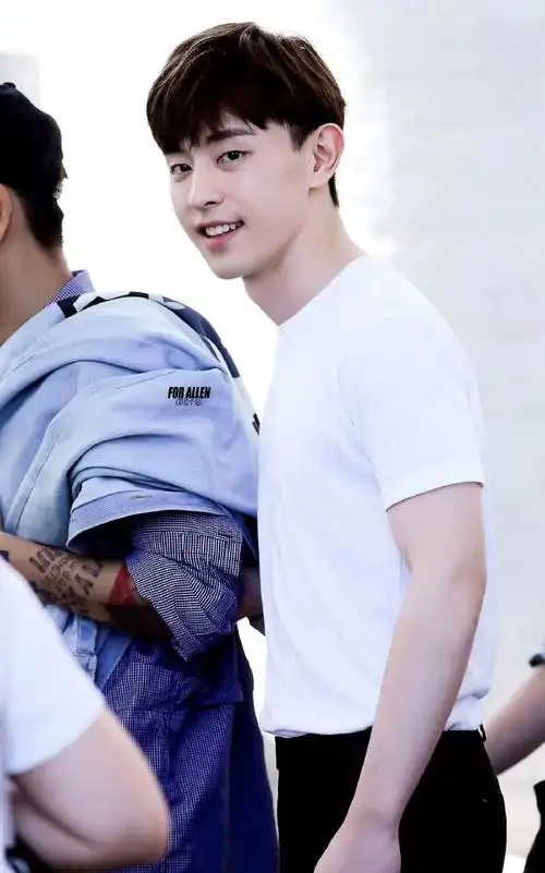 邓伦唯一工作室拟注销##邓伦舟山工作室拟注销