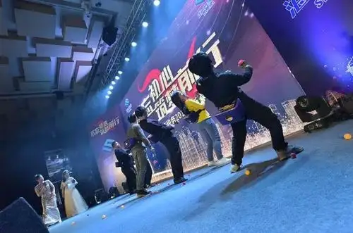 互动游戏"我最摇摆"