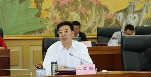 班禅这次回藏 1名副国级3名省部级官员前往迎接(图)