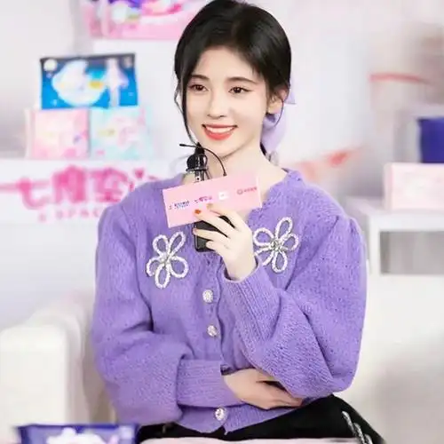 鞠婧祎同款钻石蝴蝶结紫色毛衣小外套短款