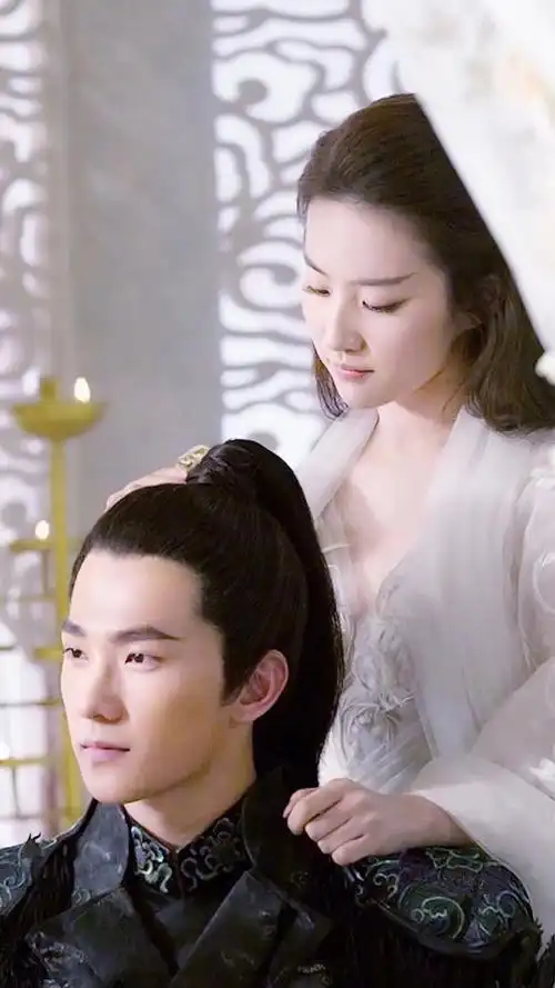 小编为大家带来杨洋刘亦菲古装唯美手机壁纸,赶快一起来看看吧!