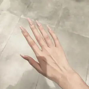 【美甲贴假指甲甲片长款成品图片】美甲贴假指甲甲片长款成品图片大全