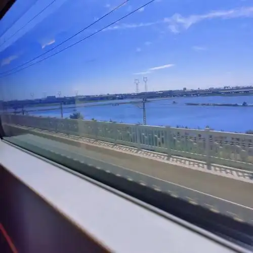 高铁窗外