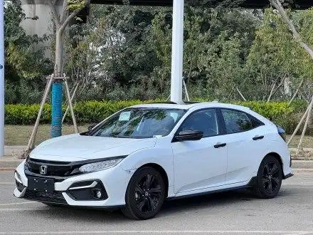 思域 2021款 hatchback 220turbo cvt劲擎控