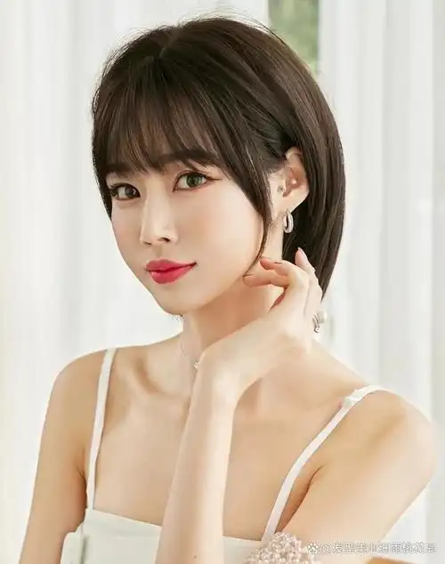 超级减龄短发,带你梦回18,齐肩齐耳短发,超短,挂耳染短发等,款款发型