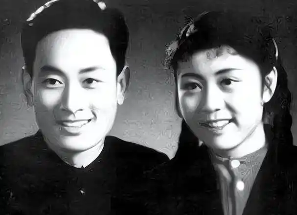 演员庞学勤照顾病重妻子46年妻子去世后却转身娶了她闺蜜