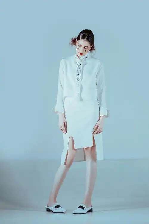 服装片_数码后期作品_数码作品-黑光图库