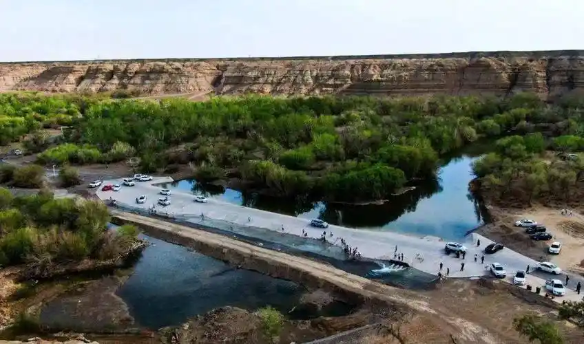 【大美乌尔禾】乌尔禾白杨河大峡谷景区获评国家aaa级旅游景区_独山子