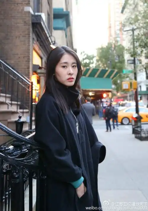 张碧晨唱游天下