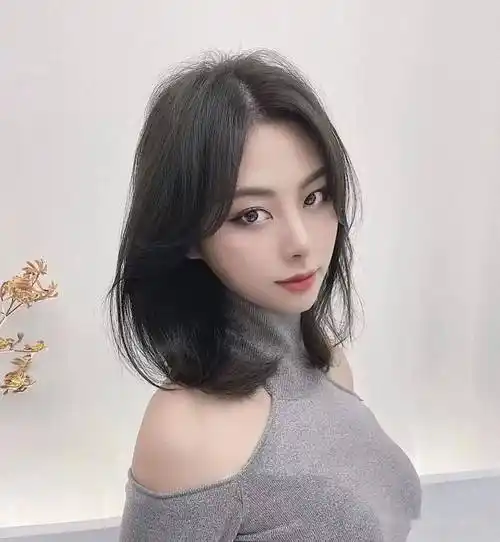 "微性感锁骨发"_中国_发型_人类