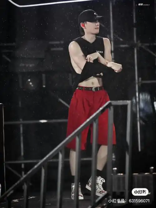 咱就是说家人们,姚老师这一路走来不是说说而已的#姚琛 #腹肌