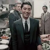 尊龙年轻帅照高清头像_微信头像图片大全