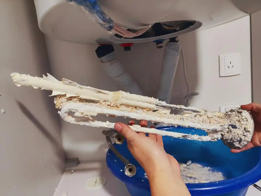 电热水器滴水,是要爆炸了吗?错!是为了防止爆炸