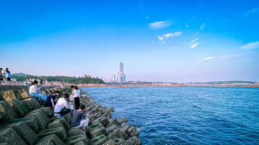 青岛八大关海边