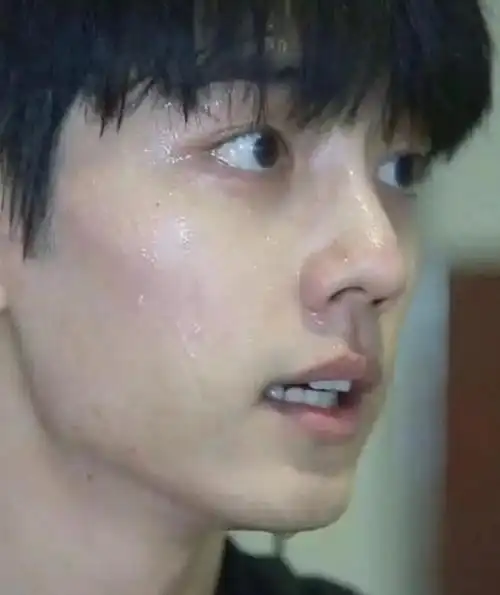 卸妆后的肖战有多绝素颜完全不输妆后网友比精修图还好看