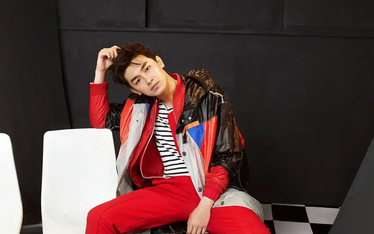 杨旭文高清写真图片桌面壁纸