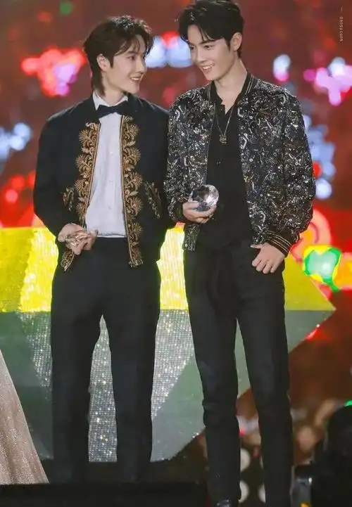 王一博方否认嫖娼该传闻被指遭恶意诋毁肖战粉丝成怀疑对象