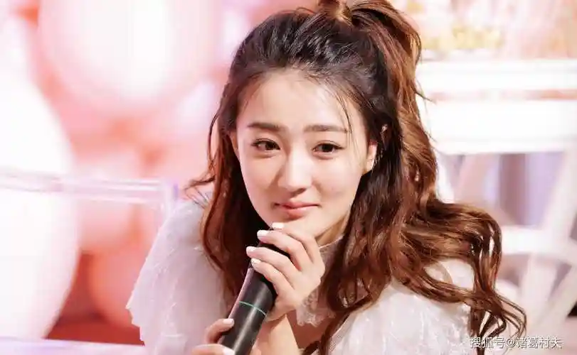 29岁徐璐,性感得无可救药啊!