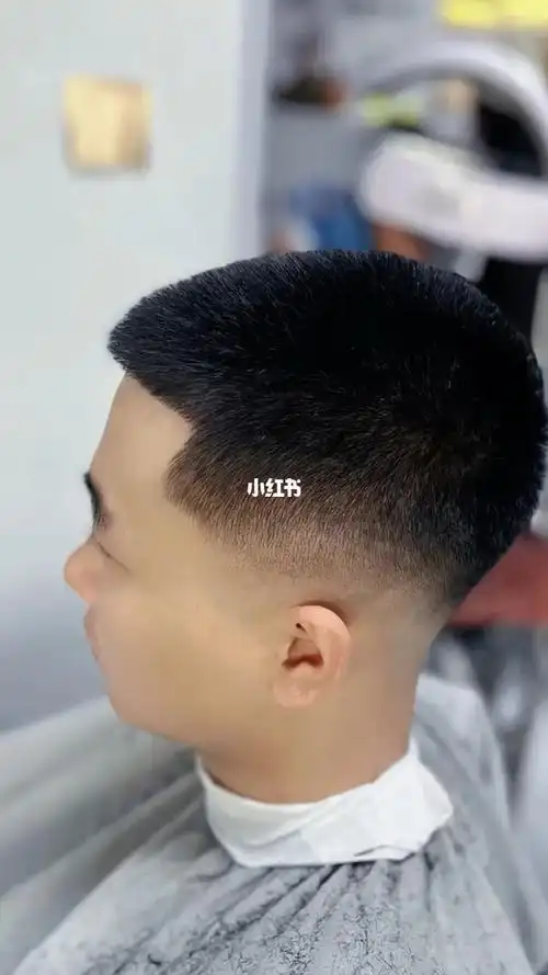 2022最火男士寸头