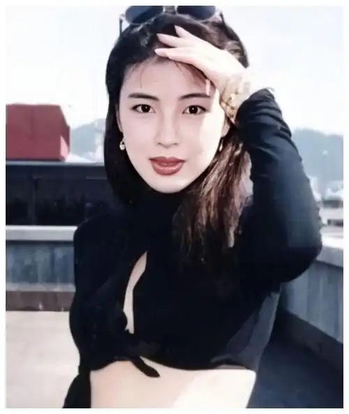 张学友老婆罗美薇难伺候3年辞掉21位菲佣却独受宠30年