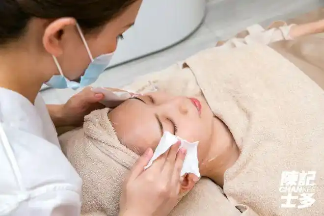 广州超火爆五星级美容店68元团购面部护理纤体塑身套餐让你从头美到脚