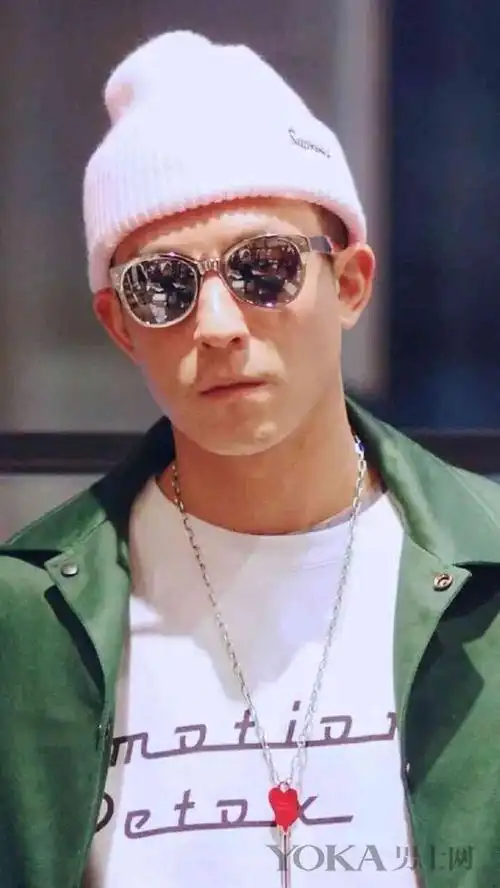 陈冠希当爸?最近流行的潮装搭配都是他玩剩下的