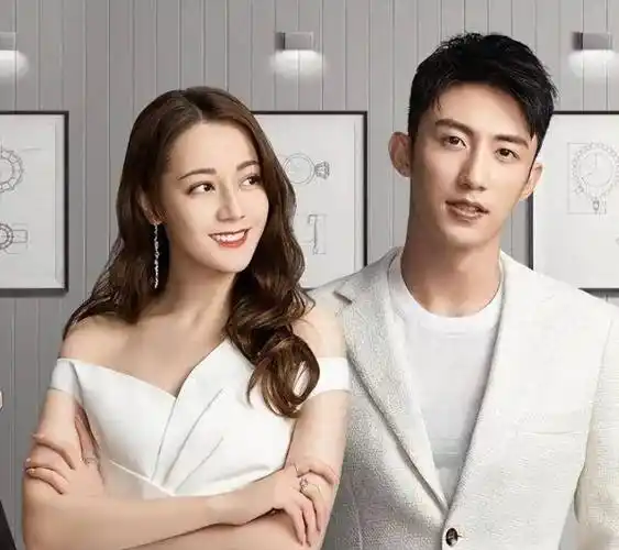 迪丽热巴被绿?曝黄景瑜劈腿顶流小花,假戏真做互动亲密cp感爆棚