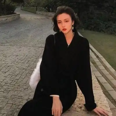 女生头像成熟优雅,高清成熟稳重风格的女头像图片_女生头像_头像屋