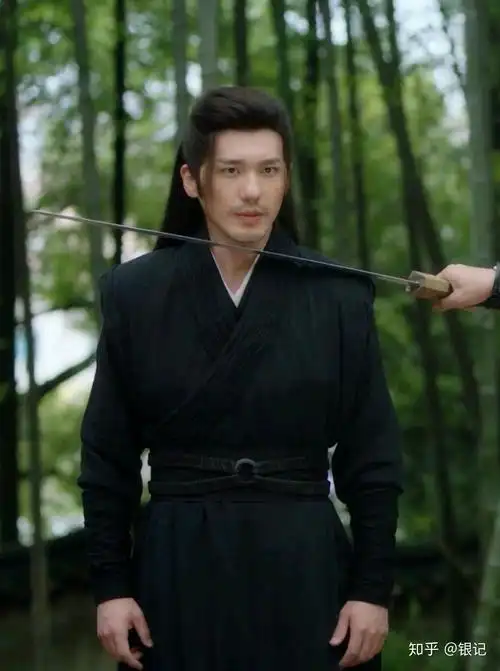 白宇的古装扮相如何? - 知乎