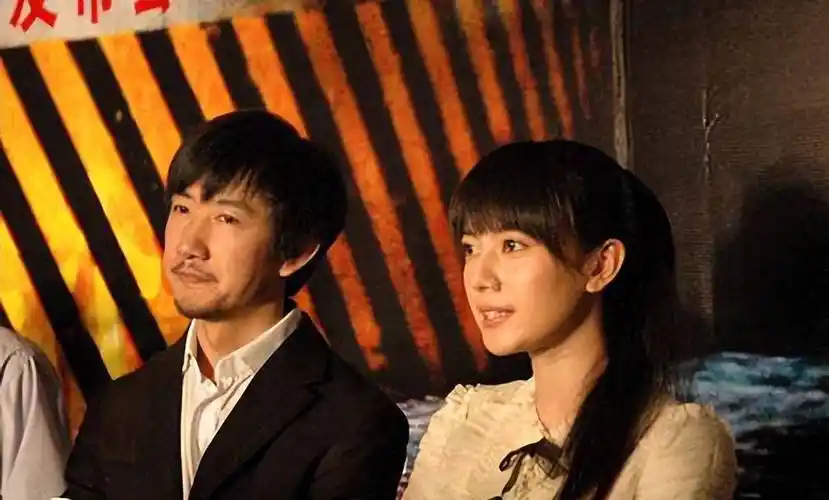 听了张亚东和徐静蕾的传闻后,高圆圆决定让他失望了.