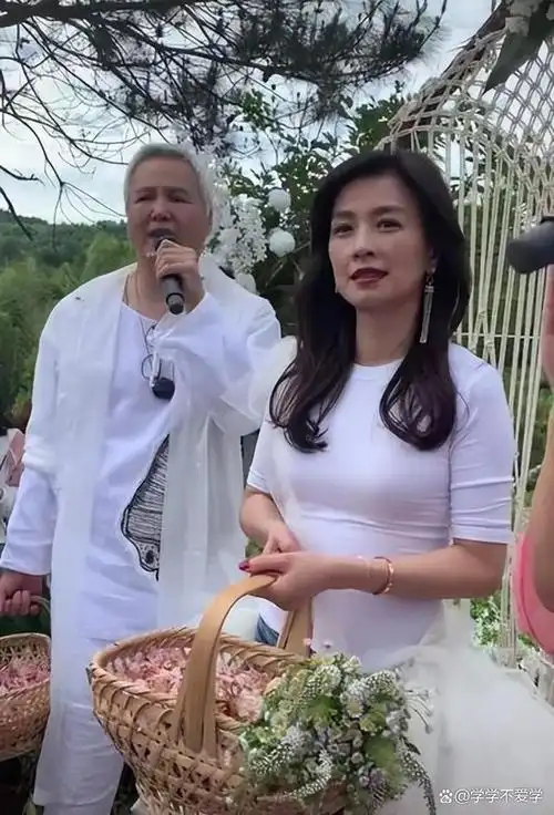 善恶终有报花17亿买楼害人的张庭夫妇如今下场大快人心