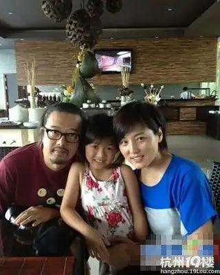 张延8岁女儿近照曝光 女儿酷像老爸张锦程(组图)