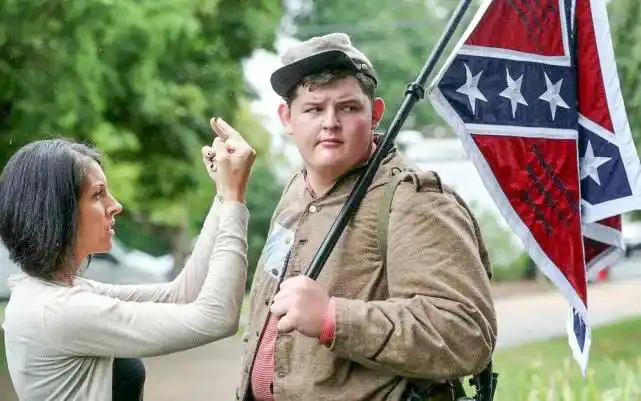 澳大利亚白人遭歧视?澳洲官员想"提升白人地位"遭炮轰