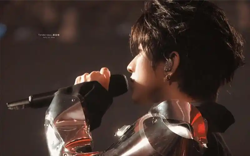 蔡徐坤2023澳门演唱会4k全景 标签