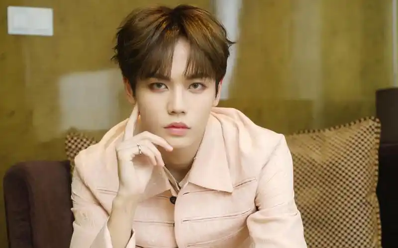 林彦俊帅气时尚写真高清壁纸 - tt98图片网