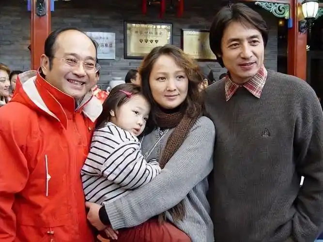 因为她,影响了四位演员的最终定角|沈璐|周月|邓婕_新浪新闻