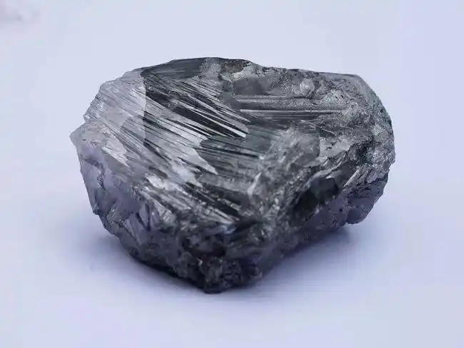 lucara于纽约展出一颗117476克拉钻石原石