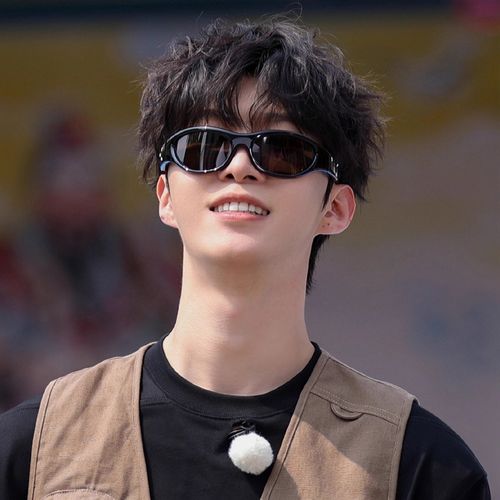 范丞丞墨镜潮酷街拍个性眼镜辣妹y2k欧美风高级感ins太阳镜女朋克_超