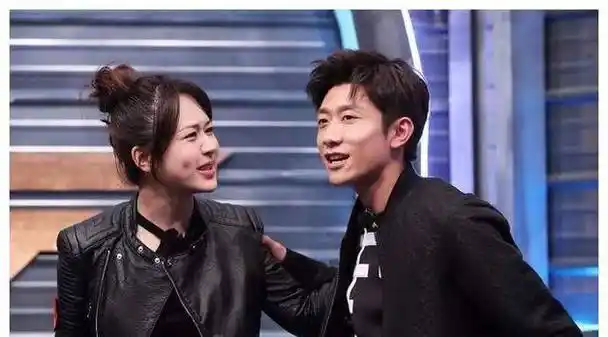 张一山:我手头最近有点紧,能借我10万块钱吗?