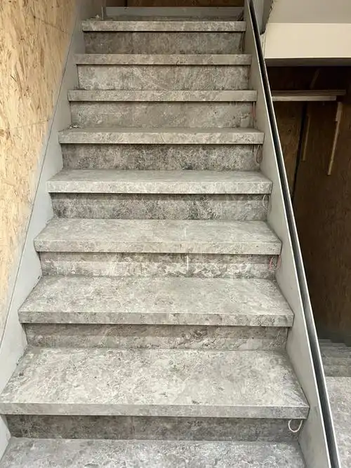 楼梯大理石