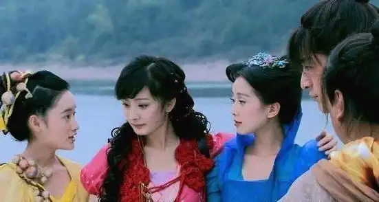 雪见其实早已领盒饭陪在景天身边的为夕瑶天帝早已说明