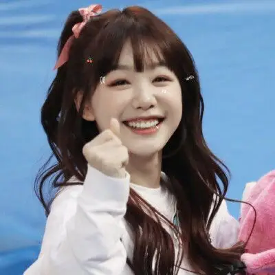 小彩虹徐梦洁头像