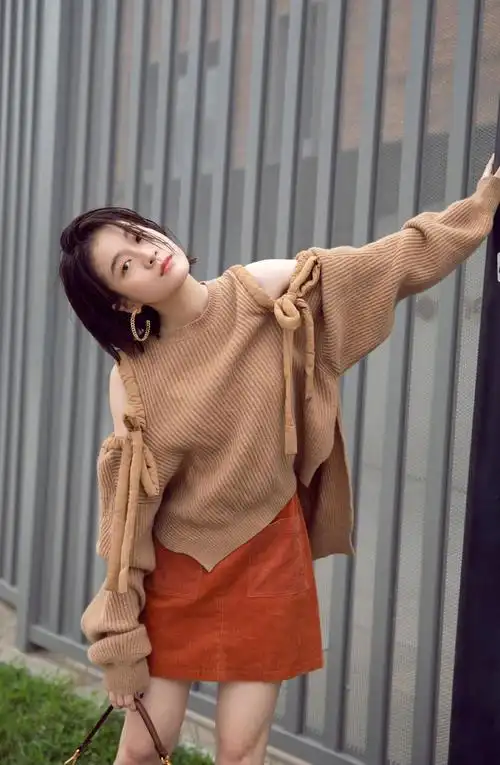 张雪迎甜美活泼街拍图片36