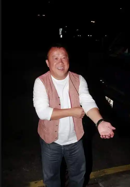 曾志伟的怪癖令人无法忍受,连女儿也阻止不了,娱乐地位动摇不了