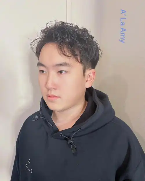 西雅图烫发 #西雅图巴黎画染 #西雅图挑染 #西雅图日本离子烫拉直