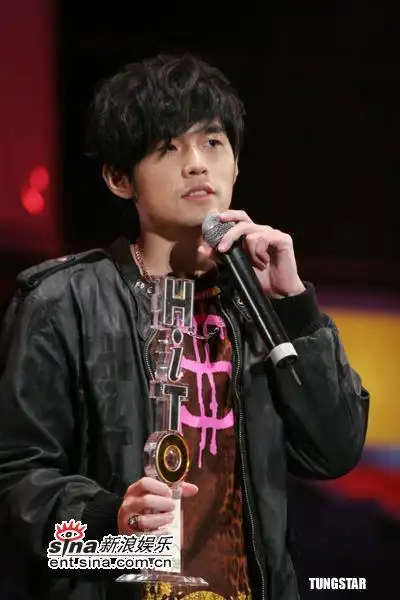 图文2006hito流行音乐颁奖礼周杰伦