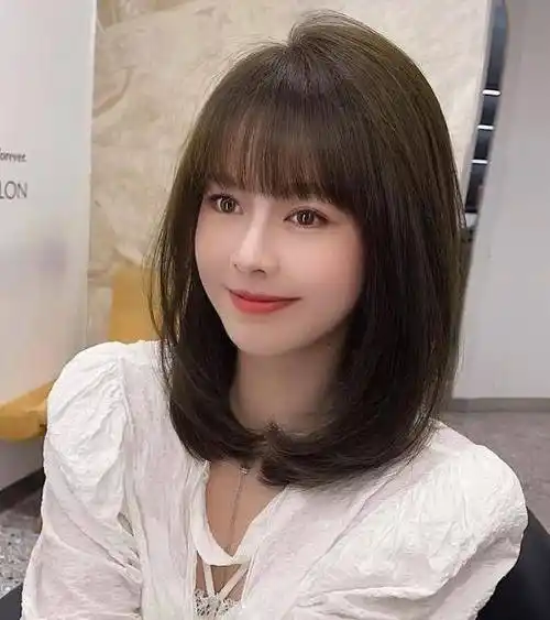 女人30到40岁适合什么发型?看看这5款发型,特别显年轻_女性_自然_气质