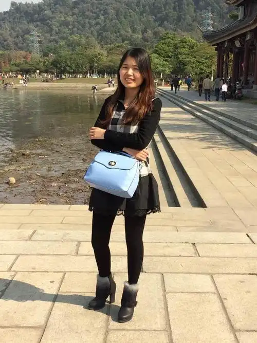 34岁离异女征婚照片(id:77824937)_广东韶关征婚交友_珍爱网