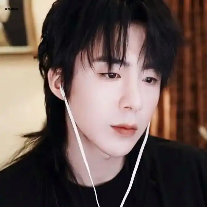 小棚妃和她的微信头像.越笑越灿烂的刘宇宁 #刘宇宁 #头像  - 抖音