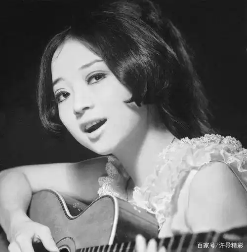 殿堂级歌手徐小凤:宁愿分手也不愿改国籍,春晚为她破例修改规则